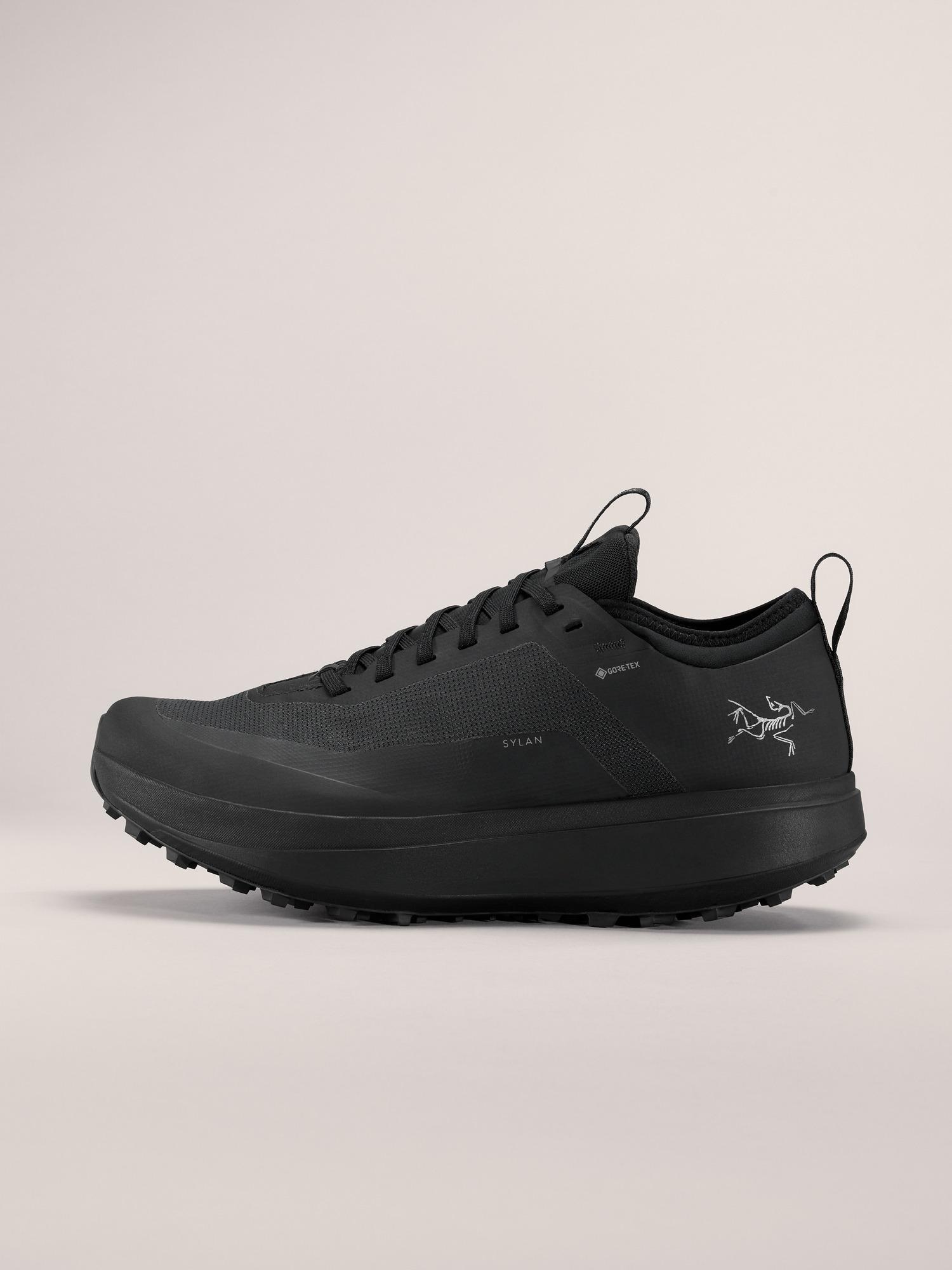 Arc'teryx Men's Sylan GTX Trail-Running Shoes in Black/Black